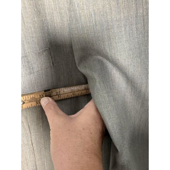 Men’s Light Gray 2 Piece Suit No Brand Or Tags - Read measurements! - Picture 13 of 15
